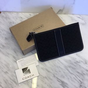 Coach Small Signature Black Case